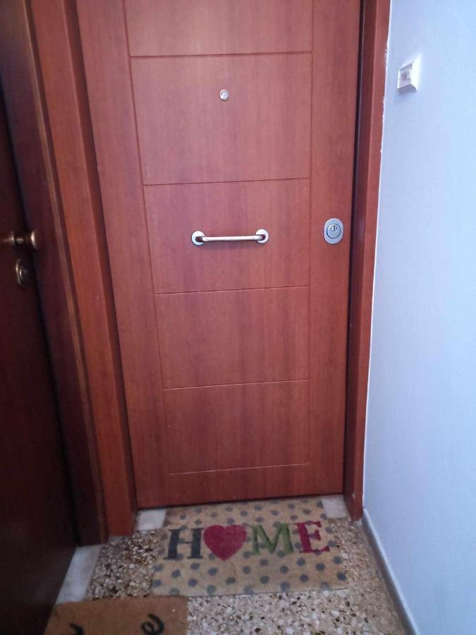 Tiny Treasure Apartment Ateny Zewnętrze zdjęcie