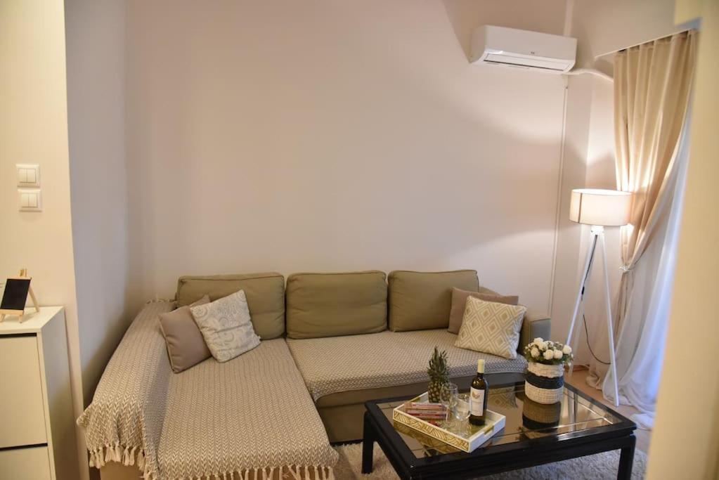Tiny Treasure Apartment Ateny Zewnętrze zdjęcie